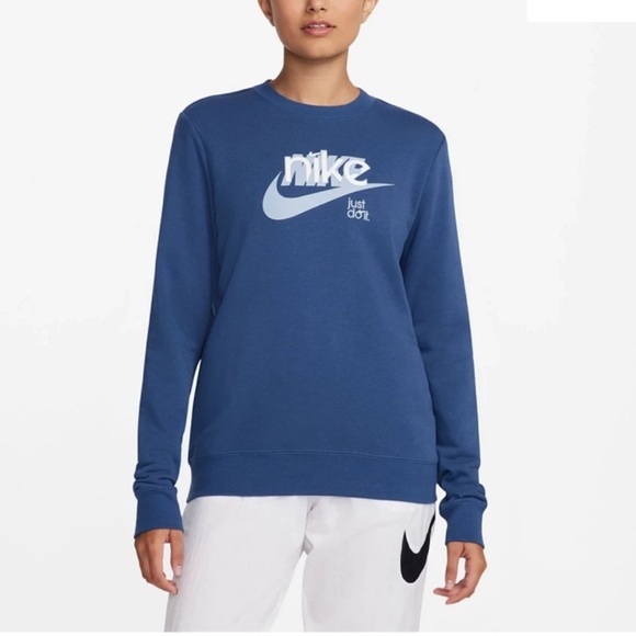 NWT Nike Women's NSW Club Fleece FT GX Crew Long Sleeve Sweatshirt Sz M in blue - Picture 2 of 10